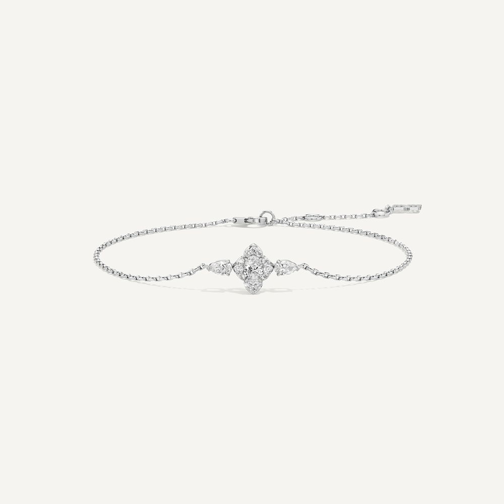 Bailey Oval Pear & Round Diamond