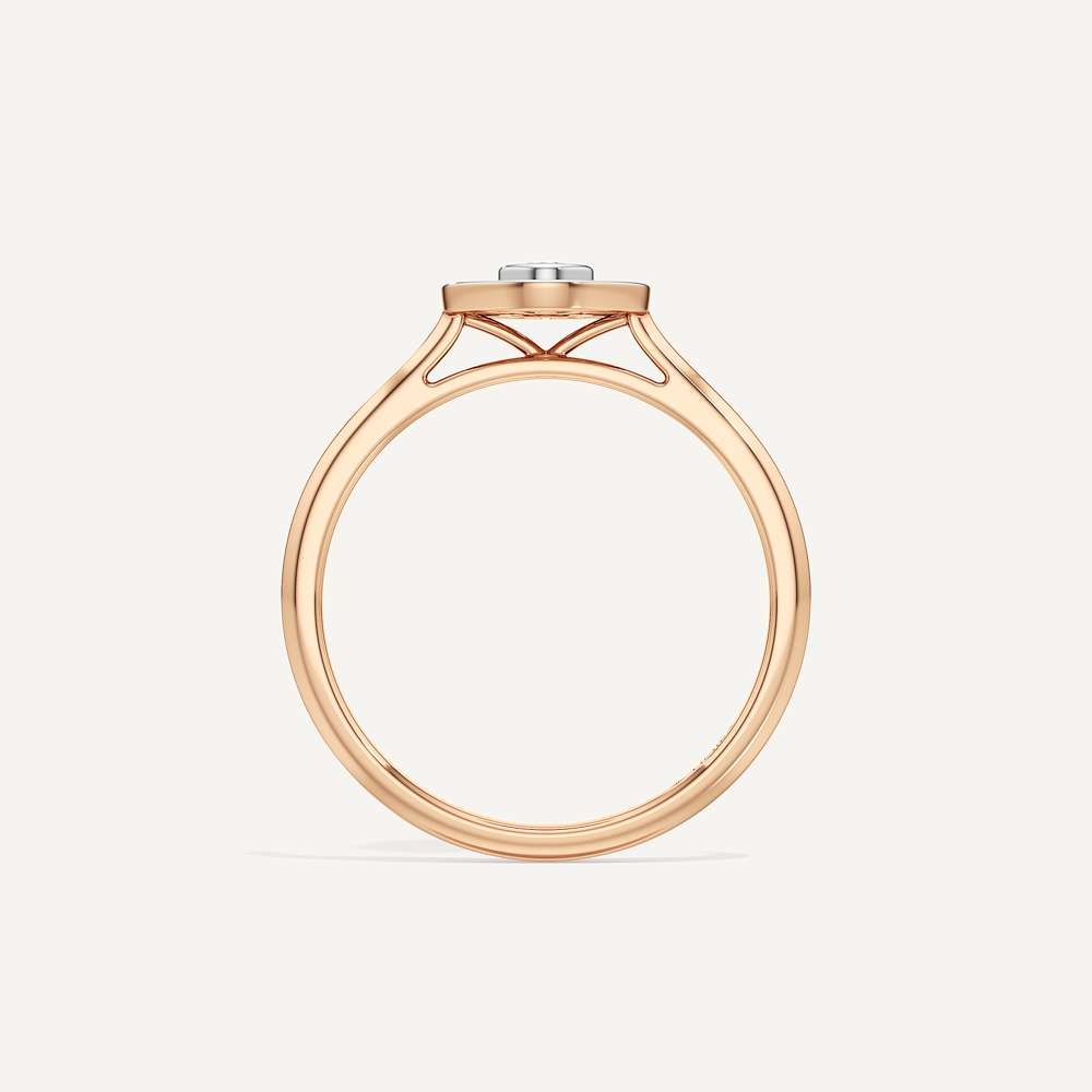 Majestic Round Diamond Ring