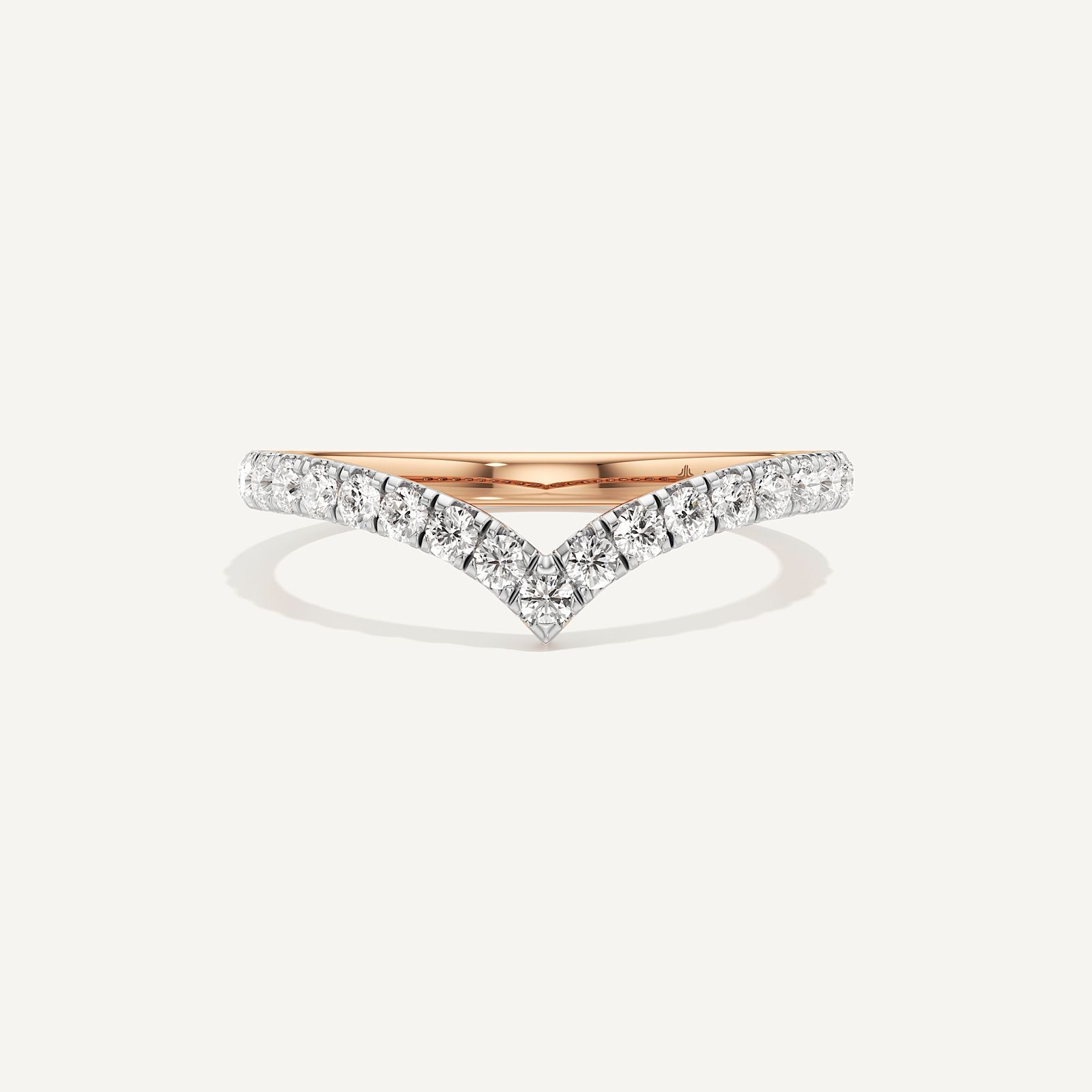 V-Crest Round Diamond