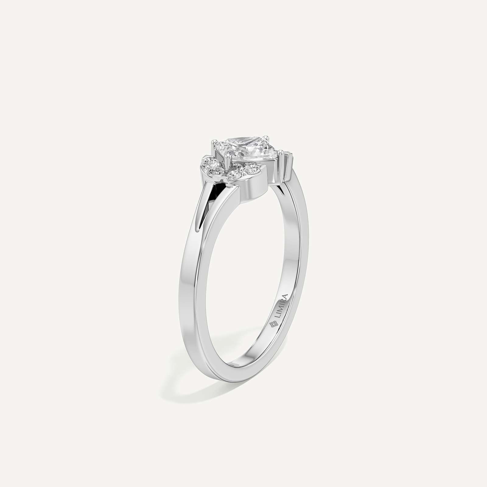 Evora Princess & Round Lab Grown Diamond